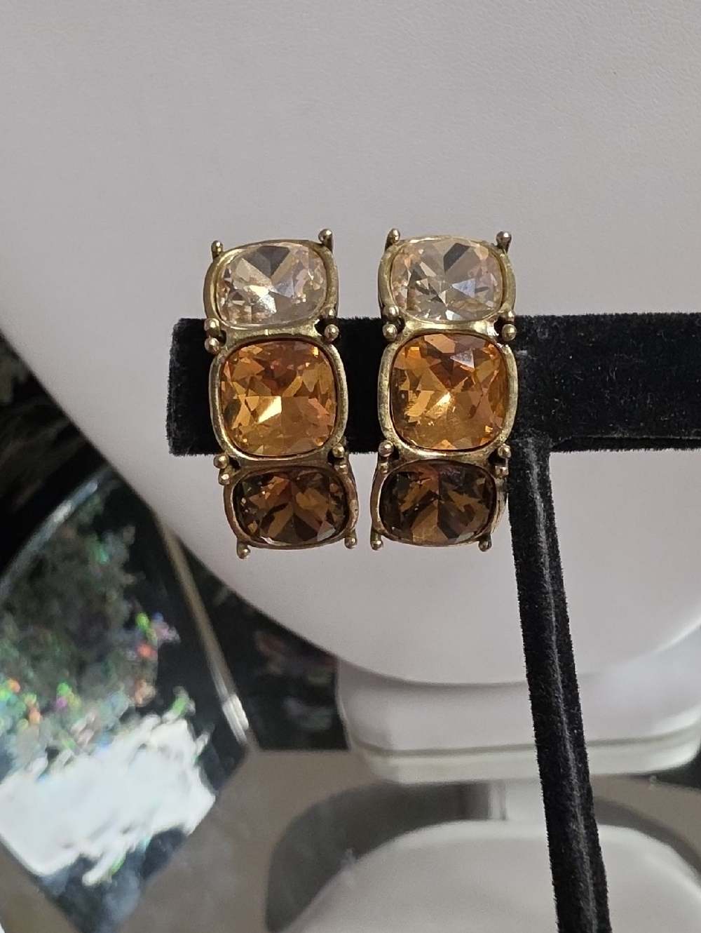 Heidi Daus  Triple-Stone J-hoop Omega Back pierced Earrings Champagne Amber Tone - Picture 4 of 4